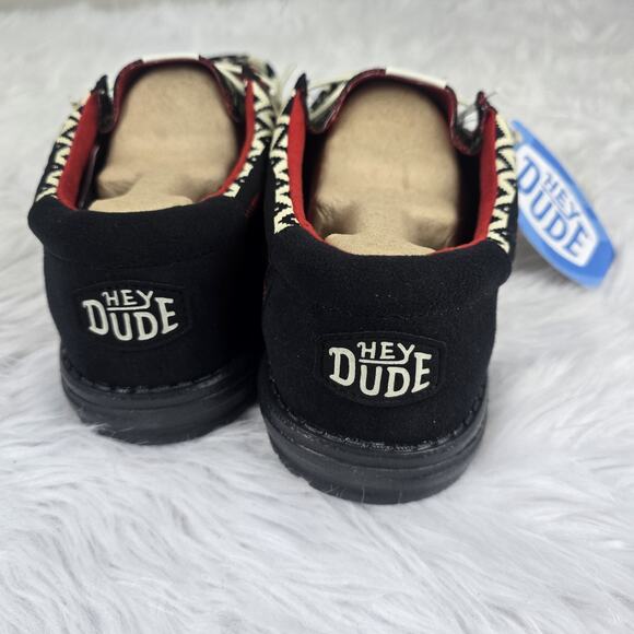 Hey Dude Wally Holiday Cheers Men\'s Size 12 Black Red Shoes Christmas Dudes main image 9